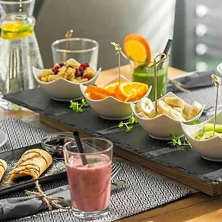 Sunrise Banovci فندق